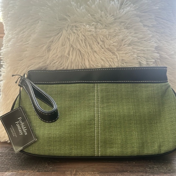 NWT- Forbidden Fantasy Victoria's Secret - Wristlet- clutch - Picture 3 of 6